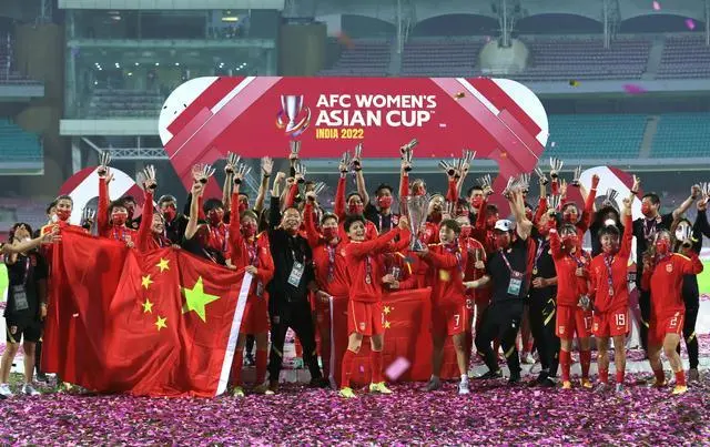 <strong>崇阳足球培训班在哪里报名</strong>